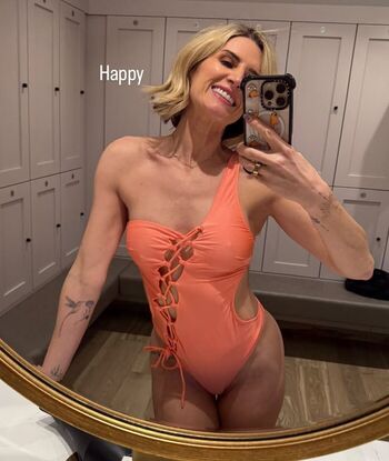 Sarah jayne page leaked private photo uncensored HD quality