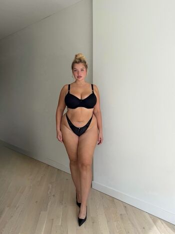 Sarina nowak leaked private photo uncensored HD quality