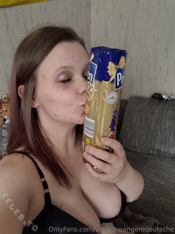 Schwangeredeutsche  page leaked private photo uncensored HD quality