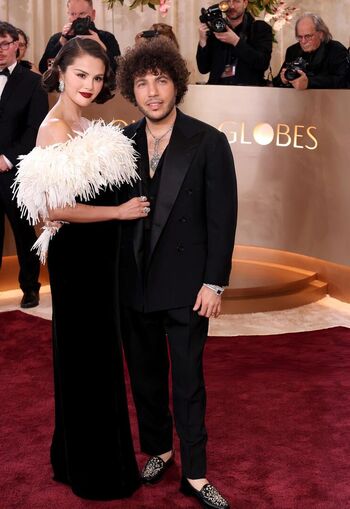 Selena gomez  page leaked private photo uncensored HD quality