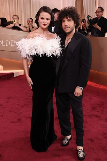 Selena gomez  page leaked private photo uncensored HD quality