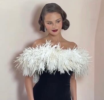 Selena gomez  page leaked private photo uncensored HD quality