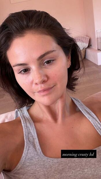 Selena gomez  page leaked private photo uncensored HD quality