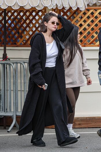 Selena gomez  page leaked private photo uncensored HD quality