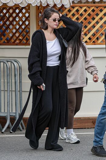 Selena gomez  page leaked private photo uncensored HD quality