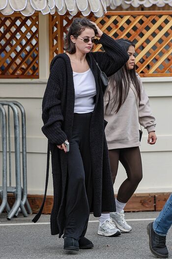 Selena gomez  page leaked private photo uncensored HD quality