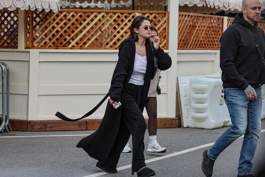 Selena gomez  page leaked private photo uncensored HD quality