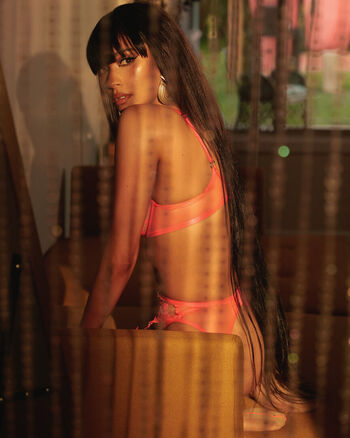 Shay mitchell page leaked private photo uncensored HD quality