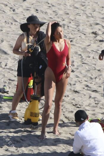 Shay mitchell page leaked private photo uncensored HD quality