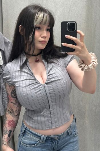 Shini waifu leaked private photo uncensored HD quality