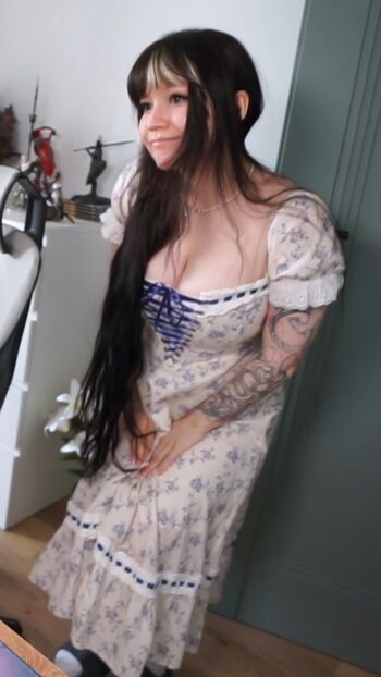 Shini waifu leaked private photo uncensored HD quality