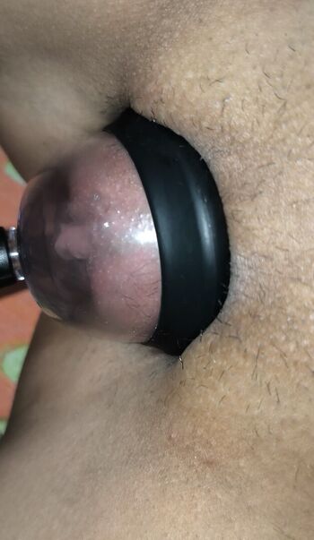 Show your girlfriend page leaked private photo uncensored HD quality