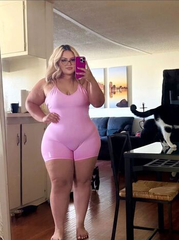 Sierraamelendez leaked private photo uncensored HD quality
