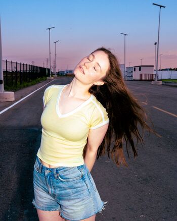Sigrid leaked private photo uncensored HD quality