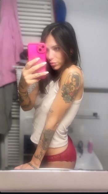 Silvia insogna leaked private photo uncensored HD quality