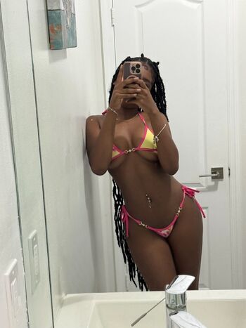 Simplysummerr leaked private photo uncensored HD quality
