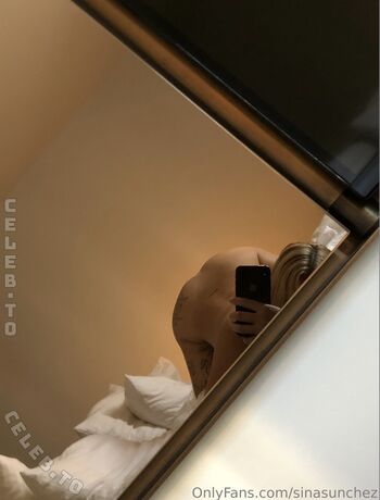 Sinasunchez leaked private photo uncensored HD quality