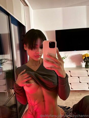 Snackychannn  page leaked private photo uncensored HD quality