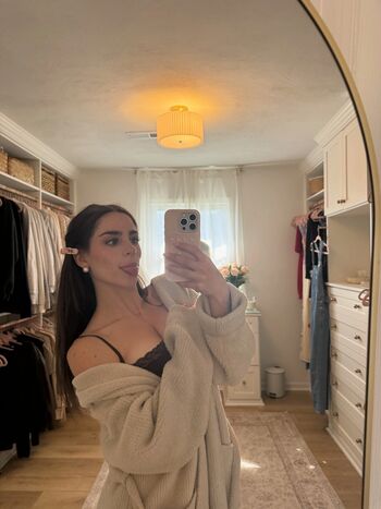 Sofiacrnilovic leaked private photo uncensored HD quality