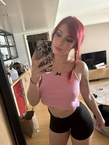 Solomonica de winter  page leaked private photo uncensored HD quality