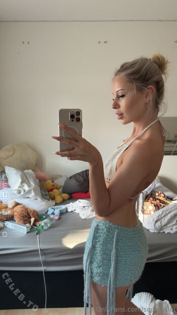 Sophiatiel leaked private photo uncensored HD quality