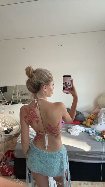 Sophiatiel leaked private photo uncensored HD quality