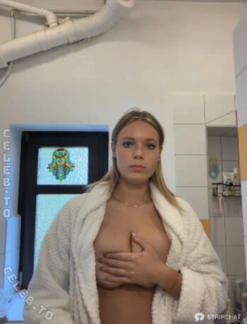Sophiawestend leaked private photo uncensored HD quality