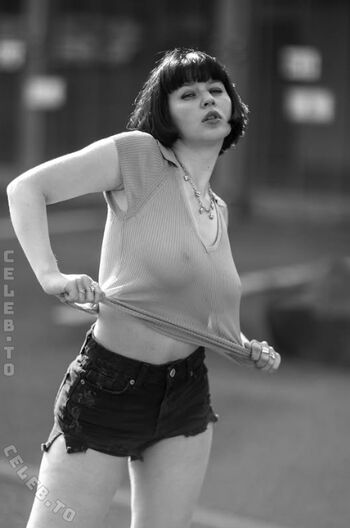 Sophie nther page leaked private photo uncensored HD quality
