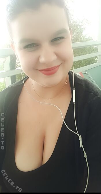 Sophieschmande leaked private photo uncensored HD quality