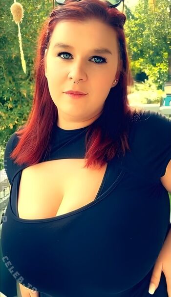 Sophieschmande leaked private photo uncensored HD quality