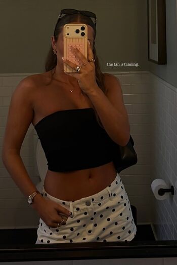 Sports presenters leaked private photo uncensored HD quality
