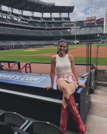 Sports presenters leaked private photo uncensored HD quality