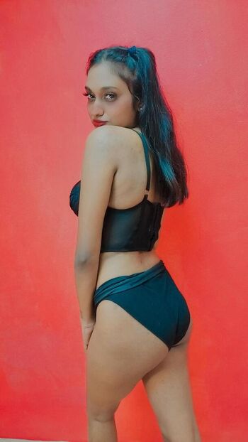 Sri lankan leaked private photo uncensored HD quality