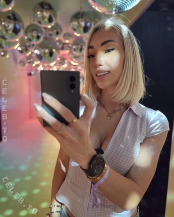 Starletnova leaked private photo uncensored HD quality