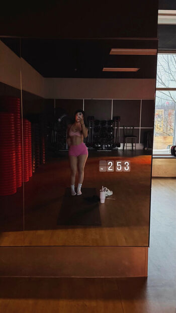 Sua lee leaked private photo uncensored HD quality