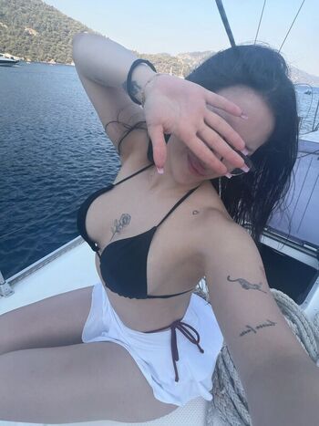 Sudemwah  page leaked private photo uncensored HD quality