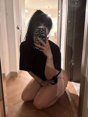 Sudemwah  page leaked private photo uncensored HD quality