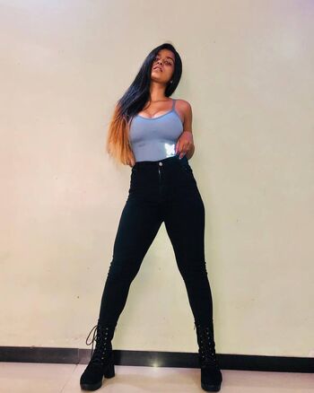 Suhana khan page leaked private photo uncensored HD quality
