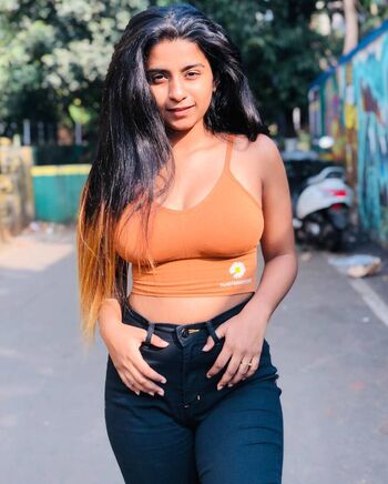 Suhana khan page leaked private photo uncensored HD quality