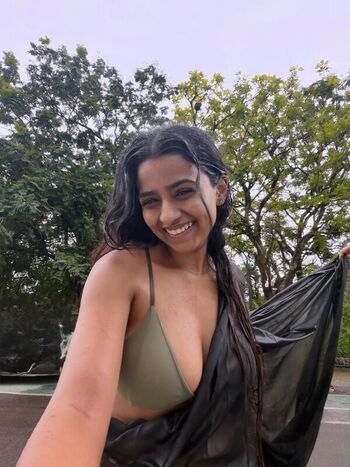 Suhana khan page leaked private photo uncensored HD quality