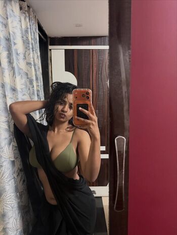 Suhana khan page leaked private photo uncensored HD quality