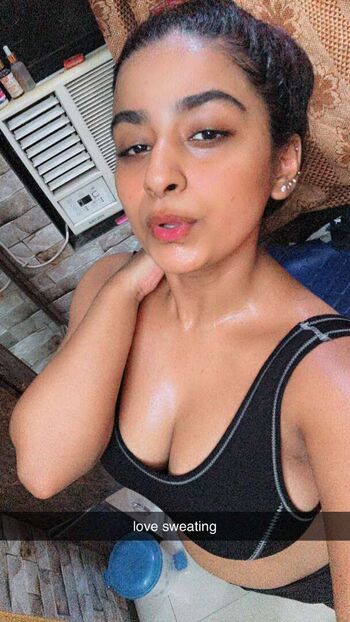 Suhana khan page leaked private photo uncensored HD quality