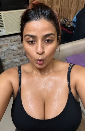 Suhana khan page leaked private photo uncensored HD quality