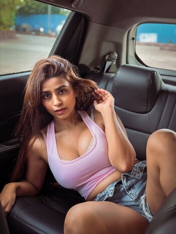 Suhana khan page leaked private photo uncensored HD quality