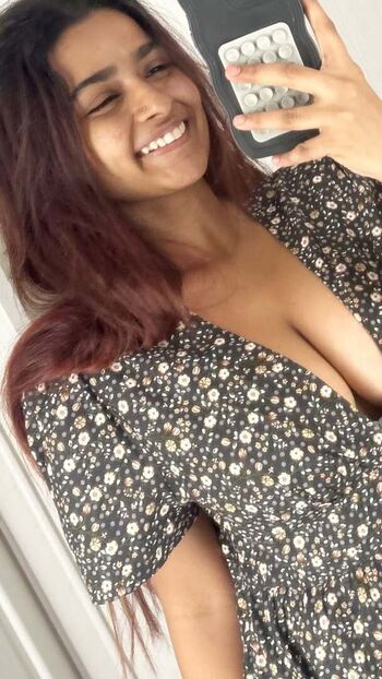 Suhana khan page leaked private photo uncensored HD quality