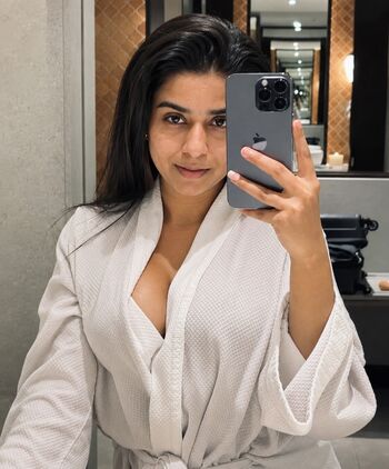 Suhana khan leaked private photo uncensored HD quality