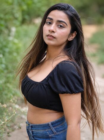 Suhana khan leaked private photo uncensored HD quality