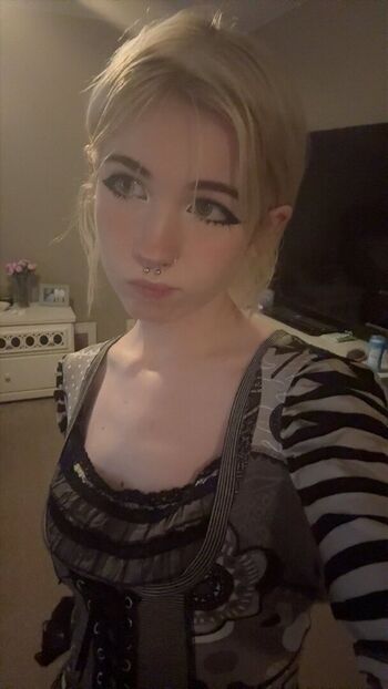 Sushiflavoredmilk leaked private photo uncensored HD quality