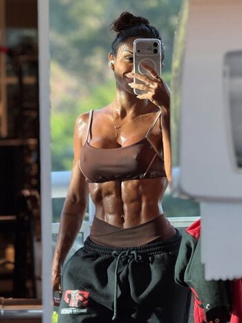 Taisa acioly leaked private photo uncensored HD quality