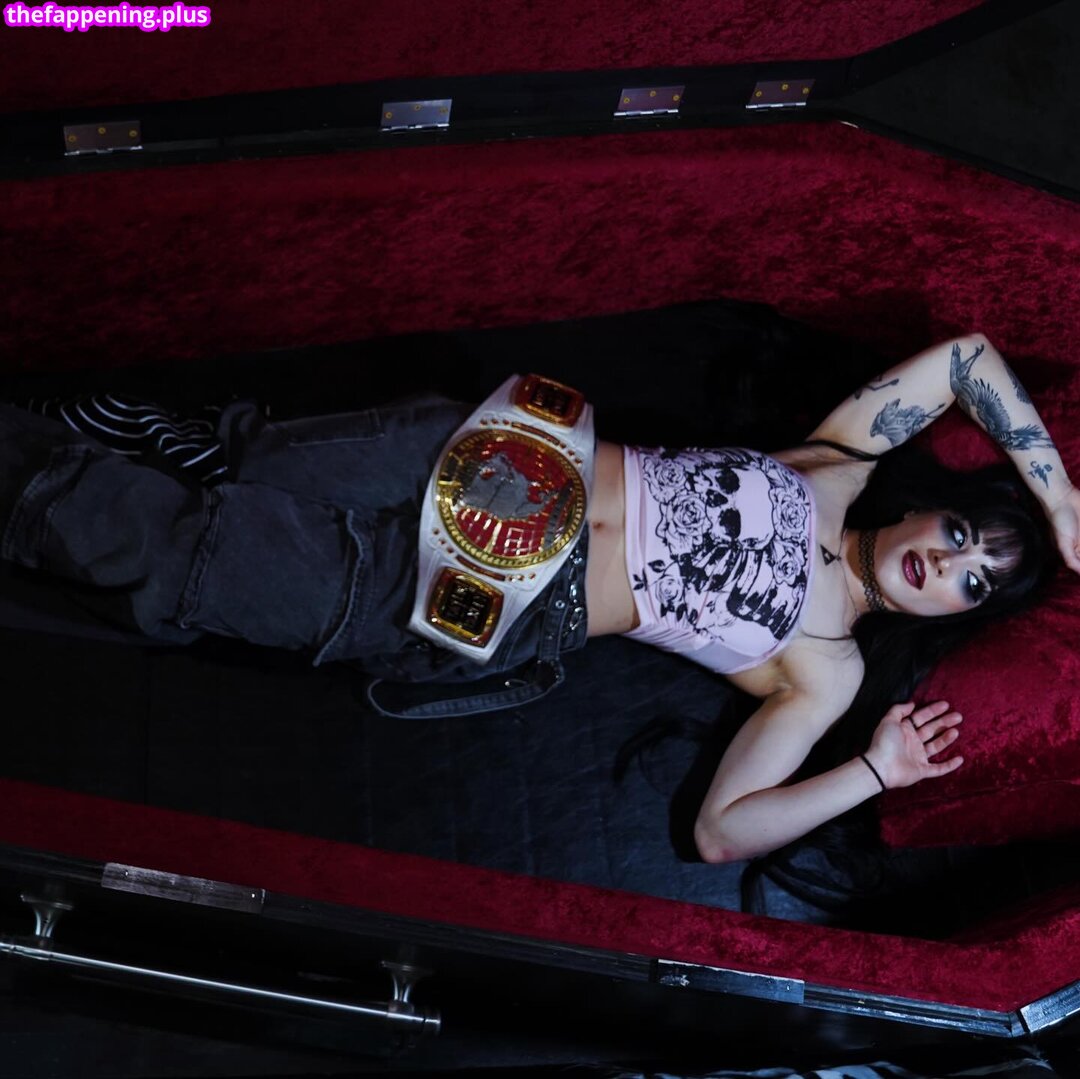 Lily adrianne / leaked private photo uncensored HD quality